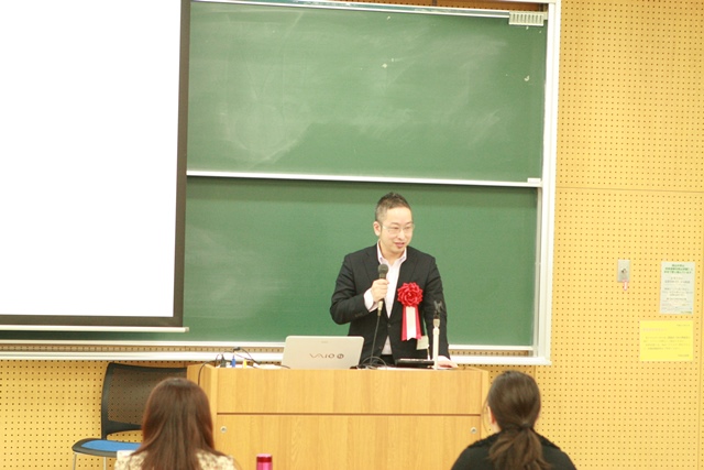 トミー河合氏の講演