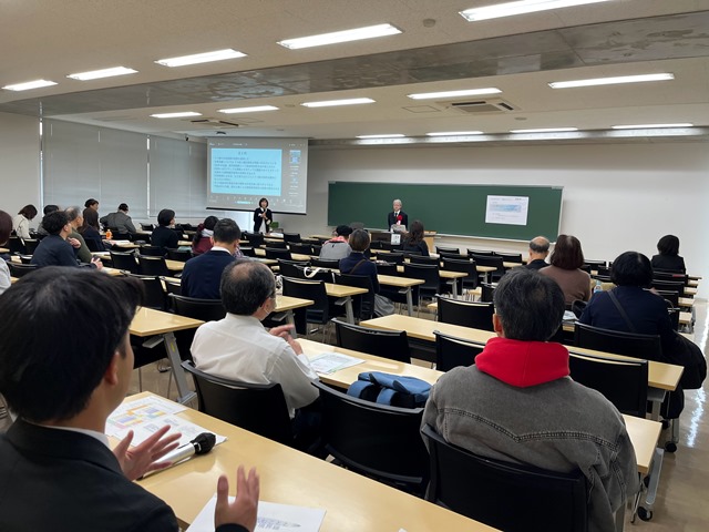 講演の様子2